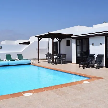Villa Imogen With New Heated Swimming Pool Playa Blanca  Exterior photo